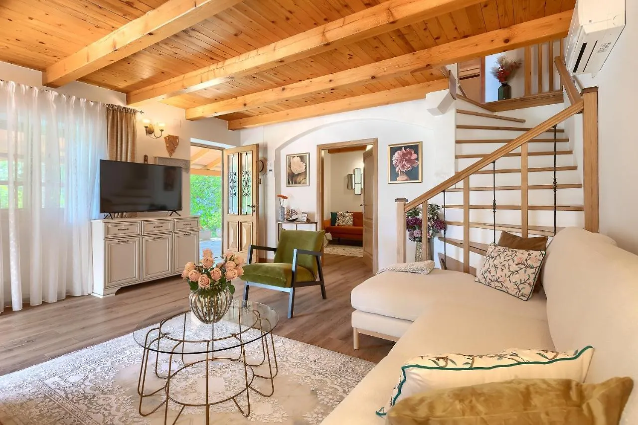 Holiday Home Eufemia Svetvinčenat 빌라